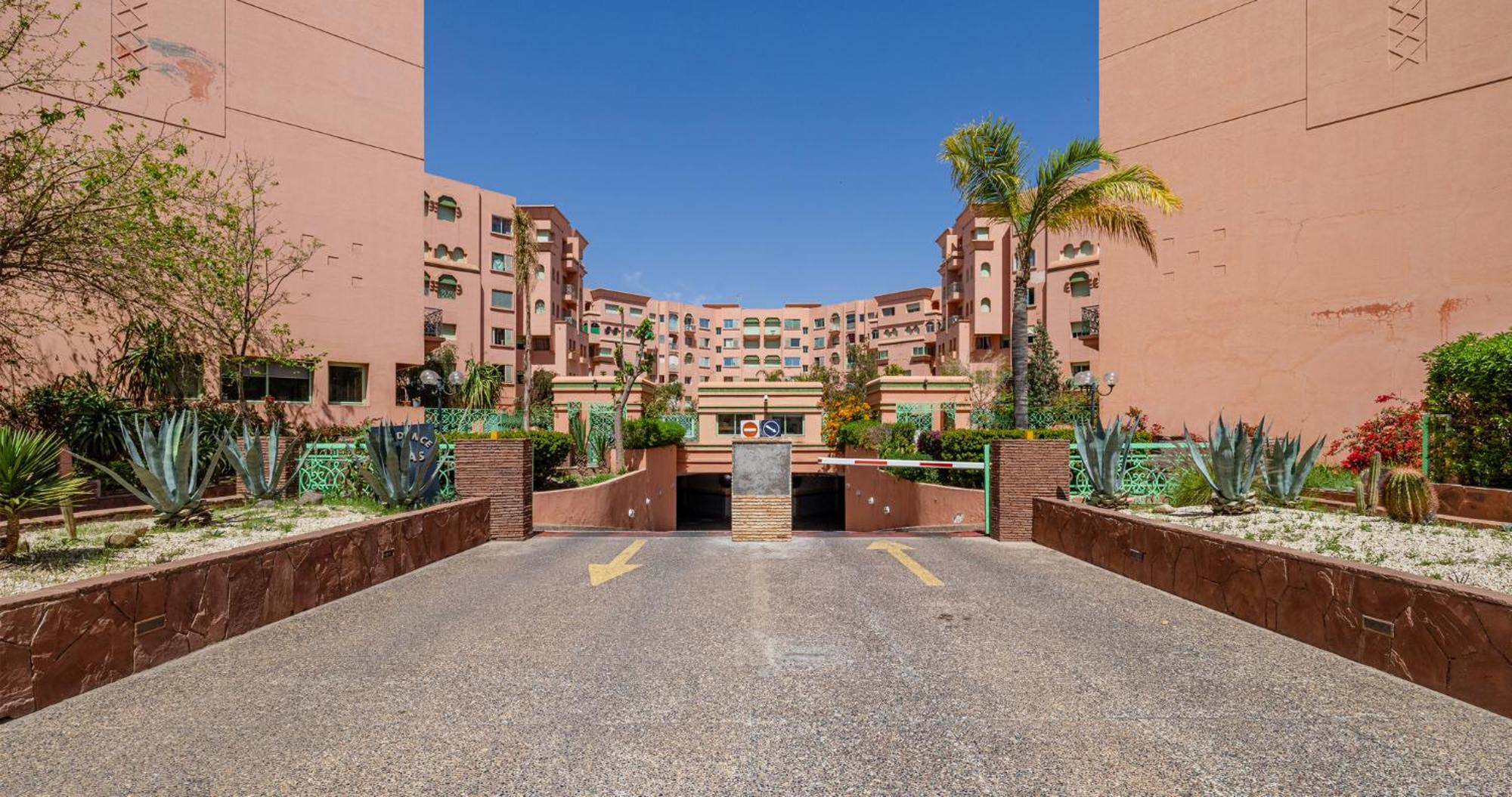 Apartamento Charming 2-Bed Oasis Pool View Marrakesh Exterior foto